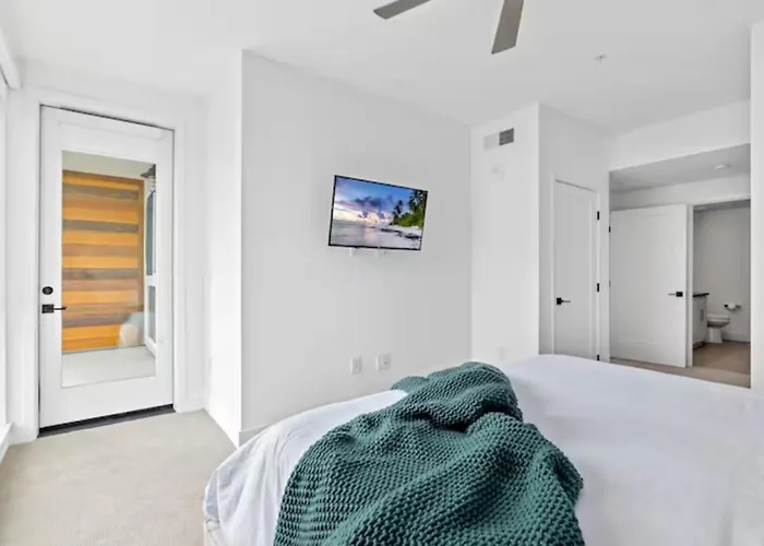 Ruby Tide - Two Floor Airy 2Br Marina Side Exclusive Amenities